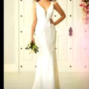 New, Unaltered, Christina Wu Wedding Dress